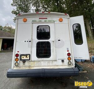 2010 E350 Super Duty Econoline Starcraft 14 Passenger Bus Shuttle Bus Interior Lighting New Jersey Diesel Engine for Sale