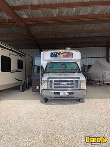 2010 E450 Passenger Bus All-purpose Food Truck Diamond Plated Aluminum Flooring Texas Gas Engine for Sale