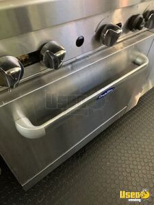 2010 E450 Passenger Bus All-purpose Food Truck Fryer Texas Gas Engine for Sale