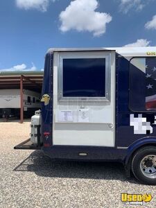 2010 E450 Passenger Bus All-purpose Food Truck Generator Texas Gas Engine for Sale