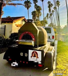 2010 Econoline E Pizza Trailer California Gas Engine for Sale