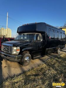 2010 Econoline Goshen Mobile Boutique Michigan Gas Engine for Sale