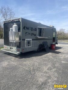 2010 Ford Econoline Old Aramark Truck All-purpose Food Truck Air Conditioning Missouri for Sale