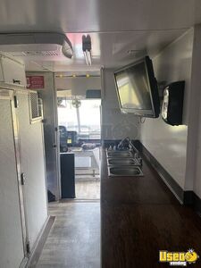 2010 Ford Econoline Old Aramark Truck All-purpose Food Truck Floor Drains Missouri for Sale