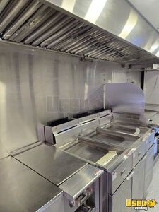 2010 W62 All-purpose Food Truck Refrigerator New York Diesel Engine for Sale