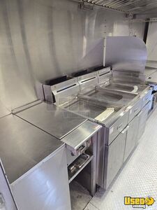 2010 W62 All-purpose Food Truck Stovetop New York Diesel Engine for Sale