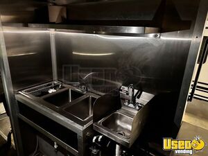 2010 Workhorse W62 All-purpose Food Truck Generator Ohio Gas Engine for Sale