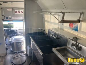 2011 4500 All-purpose Food Truck 22 Virginia Gas Engine for Sale