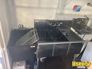 2011 4500 All-purpose Food Truck Electrical Outlets Virginia Gas Engine for Sale