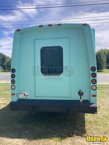 2011 4500 All-purpose Food Truck Prep Station Cooler Virginia Gas Engine for Sale