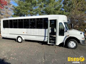 2011 7.6l Dt466 Maxxforce Shuttle Bus Transmission - Automatic New York Diesel Engine for Sale