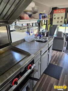 2011 E450 All-purpose Food Truck Exterior Customer Counter New York Gas Engine for Sale