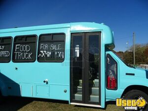 2011 E450 All-purpose Food Truck Refrigerator Virginia Gas Engine for Sale