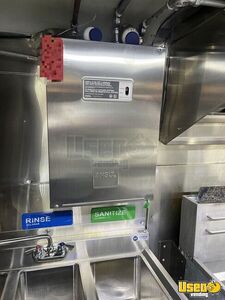 2011 E450 Super Duty All-purpose Food Truck Refrigerator Maryland Gas Engine for Sale