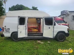 2011 Econoline Van Pet Care / Veterinary Truck Florida Gas Engine for Sale