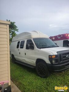 2011 Econoline Van Pet Care / Veterinary Truck Interior Lighting Florida Gas Engine for Sale