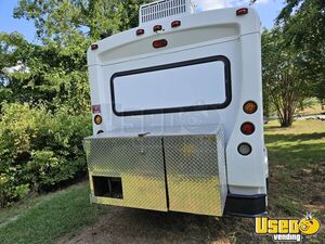 2011 Express 3500 All-purpose Food Truck Ice Shaver Texas Gas Engine for Sale