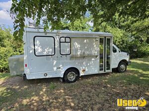 2011 Express 3500 All-purpose Food Truck Stainless Steel Wall Covers Texas Gas Engine for Sale