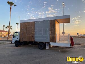 2011 Npr Mobile Convertible Stage Truck Stage Trailer Electrical Outlets California Diesel Engine for Sale