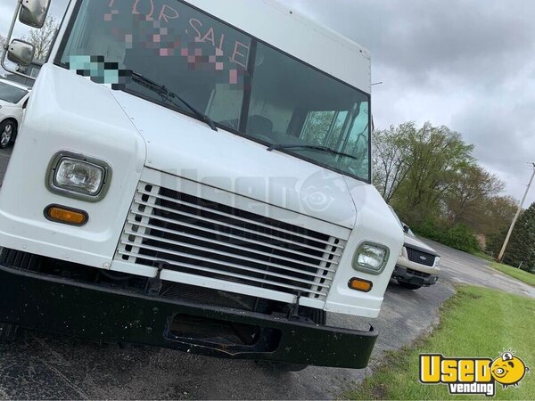 2011 W62 Stepvan Indiana Gas Engine for Sale