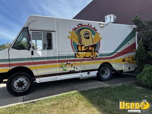 2011 Workhorse W62 All-purpose Food Truck Concession Window Ohio Gas Engine for Sale