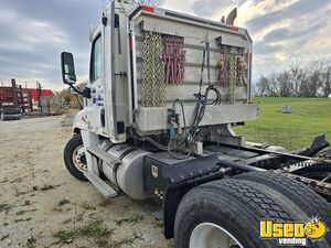 2012 Cascadia Freightliner Semi Truck 5 Wisconsin for Sale