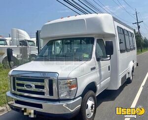 2012 E-350 Shuttle Bus New York Gas Engine for Sale