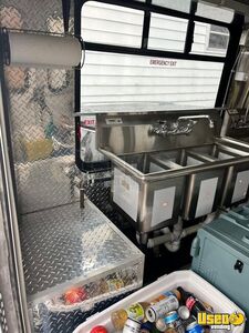 2012 E450 All-purpose Food Truck Floor Drains Virginia Gas Engine for Sale