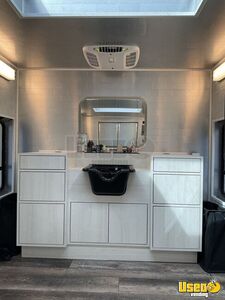 2012 Expressg3500 Mobile Hair & Nail Salon Truck Electrical Outlets South Carolina Gas Engine for Sale