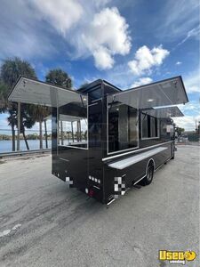 2012 M-line All-purpose Food Truck Concession Window Florida Gas Engine for Sale