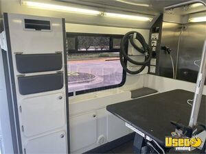 2012 Mobile Pet Grooming Trailer Pet Care / Veterinary Truck 8 Kansas for Sale