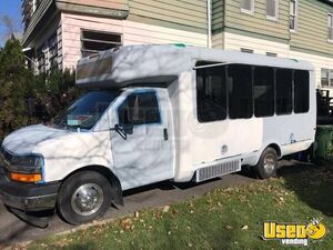 2013 Express Shuttle Bus Shuttle Bus North Carolina Diesel Engine for Sale