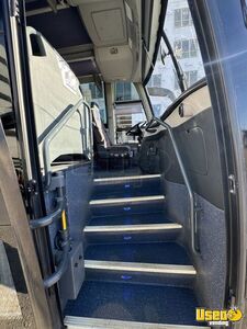 2013 Ts35 Coach Bus 6 Massachusetts Diesel Engine for Sale