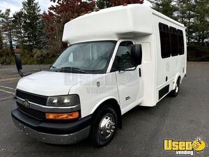 2014 4500 Shuttle Bus Exterior Lighting New York Diesel Engine for Sale