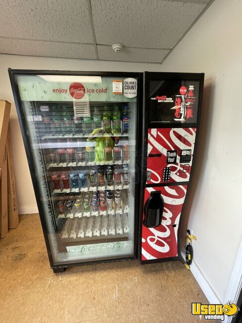 2014 Dixie Narco Soda Machine Michigan for Sale