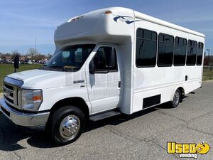 2014 E-350 Shuttle Bus Air Conditioning New York Gas Engine for Sale