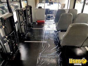 2014 E-350 Shuttle Bus Wheelchair Lift New York Gas Engine for Sale