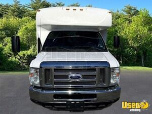 2014 E450 Starcraft Wheelchair Shuttle Bus Shuttle Bus Anti-lock Brakes New York Gas Engine for Sale