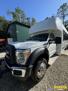 2014 F550 Super Duty All-purpose Food Truck Concession Window Florida Gas Engine for Sale