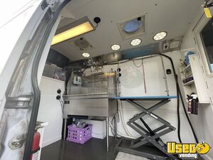 2014 Sprinter 2500 Pet Care / Veterinary Truck Electrical Outlets Florida Diesel Engine for Sale