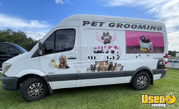 2014 Sprinter 2500 Pet Care / Veterinary Truck Florida Diesel Engine for Sale