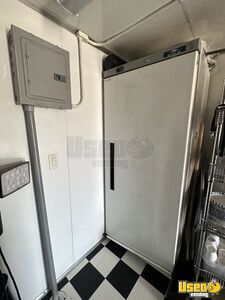 2015 Carrier Kitchen Food Trailer Exterior Lighting California Gas Engine for Sale