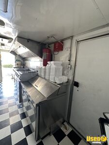 2015 Carrier Kitchen Food Trailer Flatgrill California Gas Engine for Sale