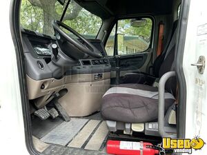 2015 Cascadia Freightliner Semi Truck 11 Texas for Sale