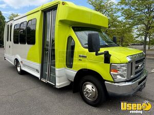 2015 E450 Shuttle Bus New York Gas Engine for Sale