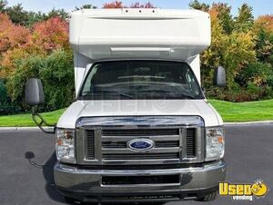 2015 Ford E450 Used Wheelchair Shuttle Bus Shuttle Bus Gas Engine New York Gas Engine for Sale