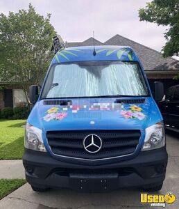 2015 Sprinter Van Snowball Truck Diamond Plated Aluminum Flooring Louisiana Diesel Engine for Sale