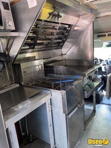 2015 Transit Kitchen Food Truck All-purpose Food Truck Awning Florida Gas Engine for Sale