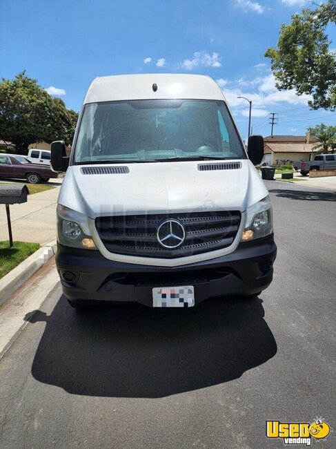 2016 2016 Sprinter Mercedes-benz Detailing Auto Detailing Trailer / Truck California Diesel Engine for Sale