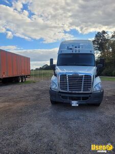 2016 Cascadia Freightliner Semi Truck 3 Alabama for Sale